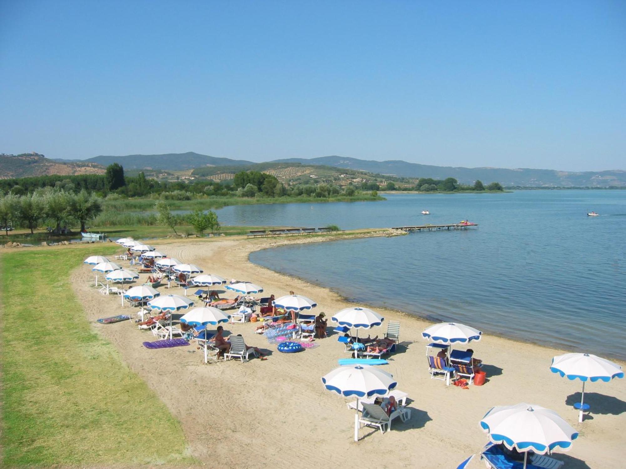 Camping Badiaccia Village Castiglione del Lago Bagian luar foto